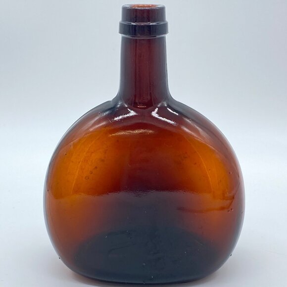 Pair Of Vintage Vinol Green and Amber Glass Flask Style Bottles Rounded Shape - Picture 13 of 15